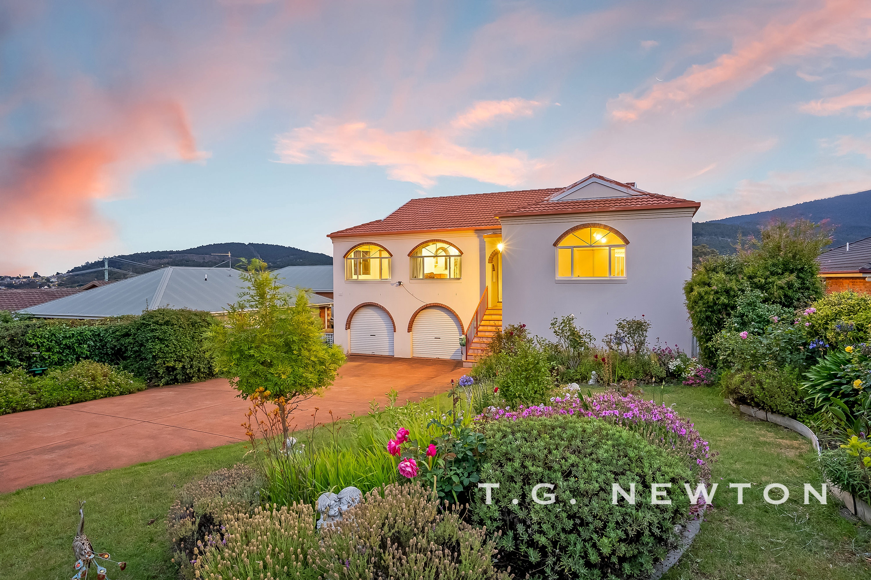 4 Cranswick Court, Lenah Valley TAS