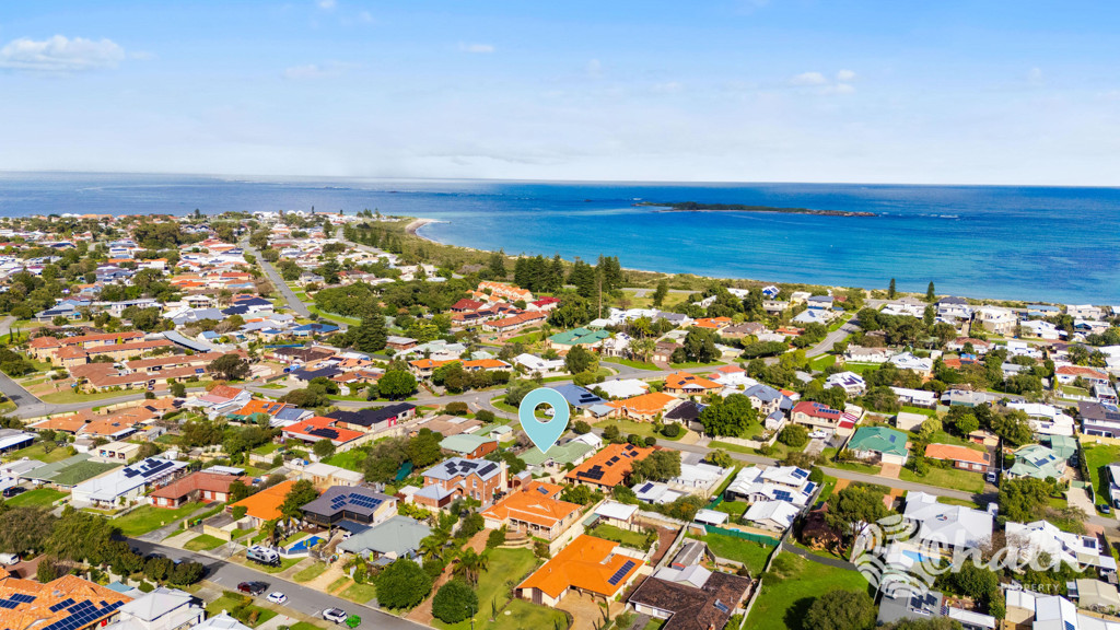 72B Fifth Avenue, Shoalwater - Thumbnail 2