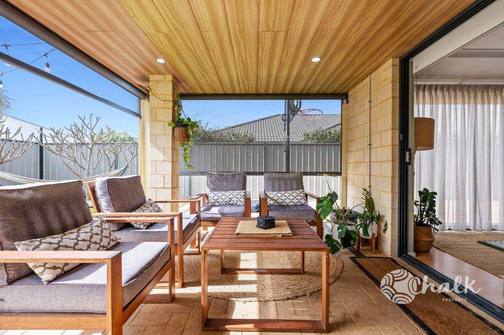 62 Colreavy Ramble, Baldivis - Thumbnail 3