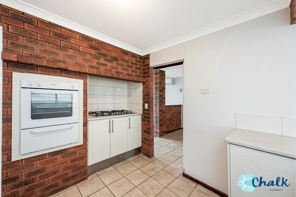 28 Bickner Way, Parmelia - Thumbnail 4