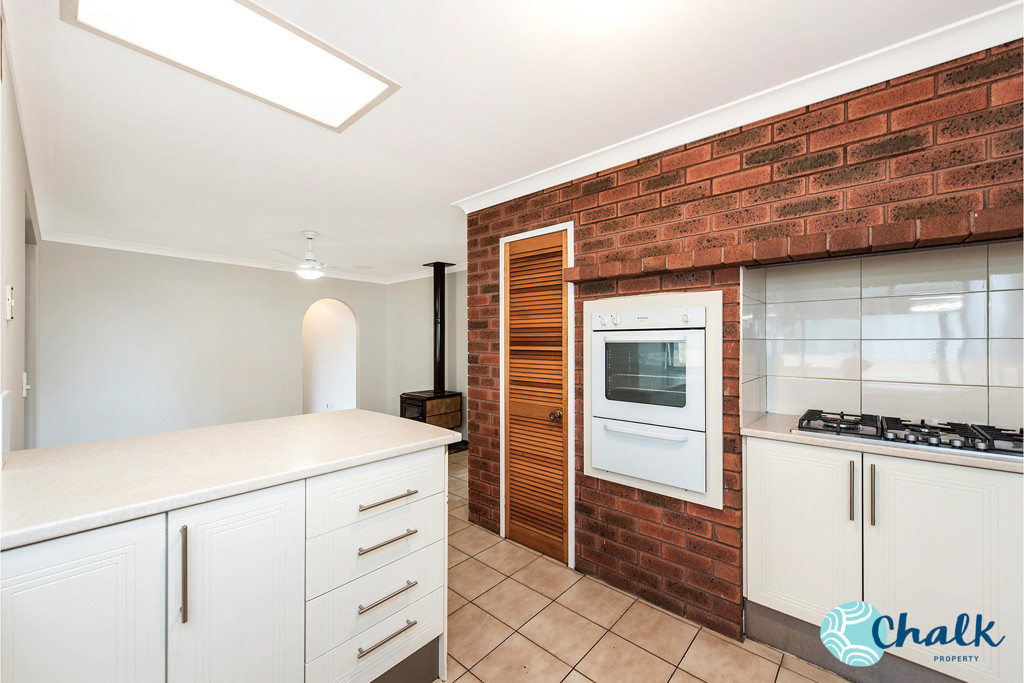 28 Bickner Way, Parmelia - Thumbnail 3