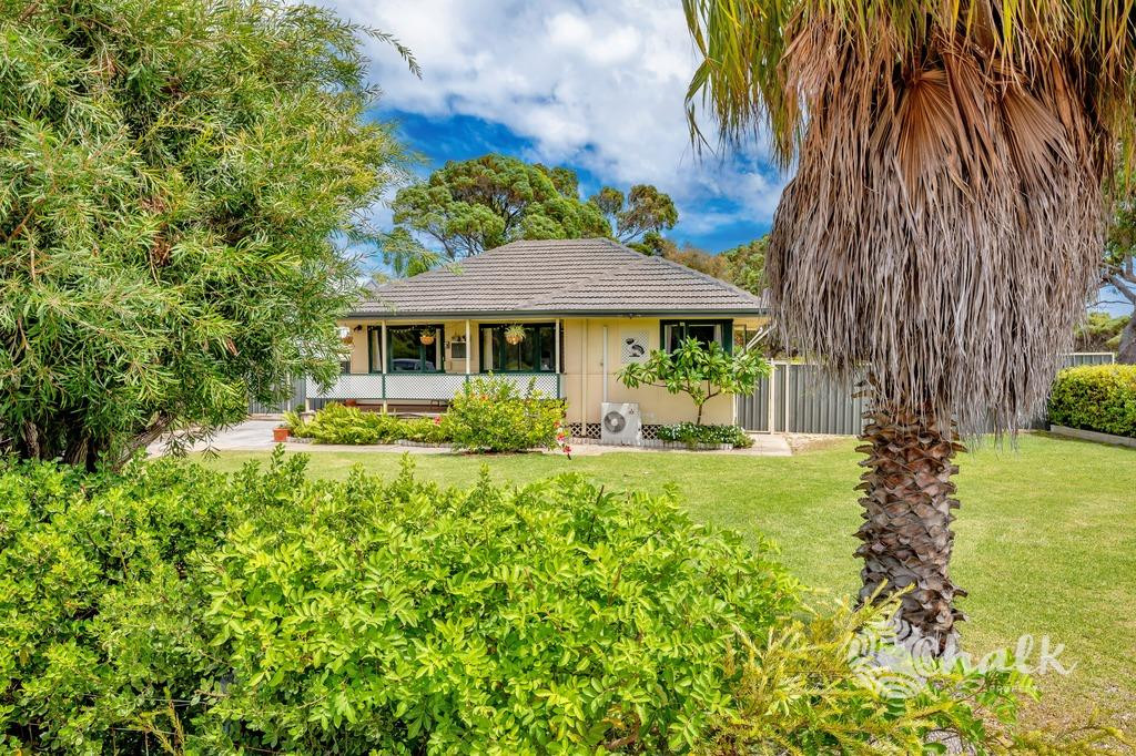 51 Safety Bay Road, Shoalwater - Thumbnail 4