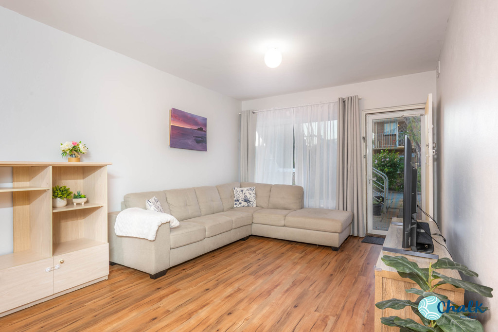 2/93 Gloucester Crescent, Shoalwater - Thumbnail 3