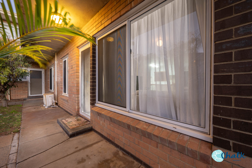 2/93 Gloucester Crescent, Shoalwater - Thumbnail 2