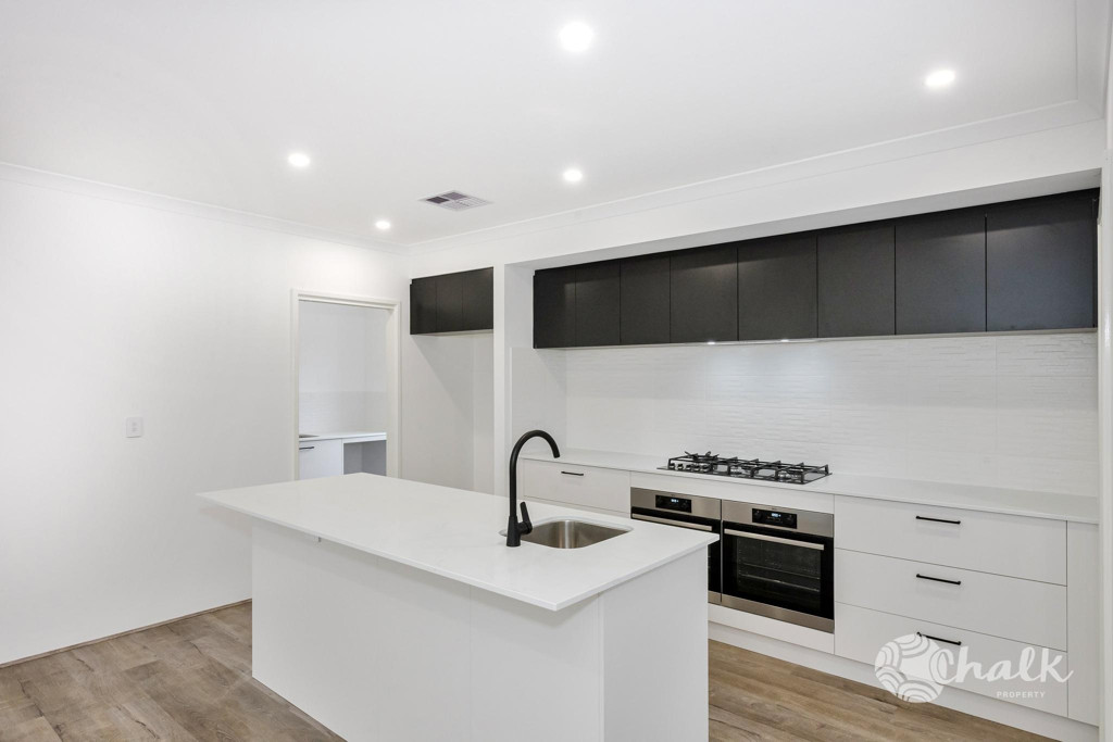 5 Windsor Way, Waikiki - Thumbnail 4