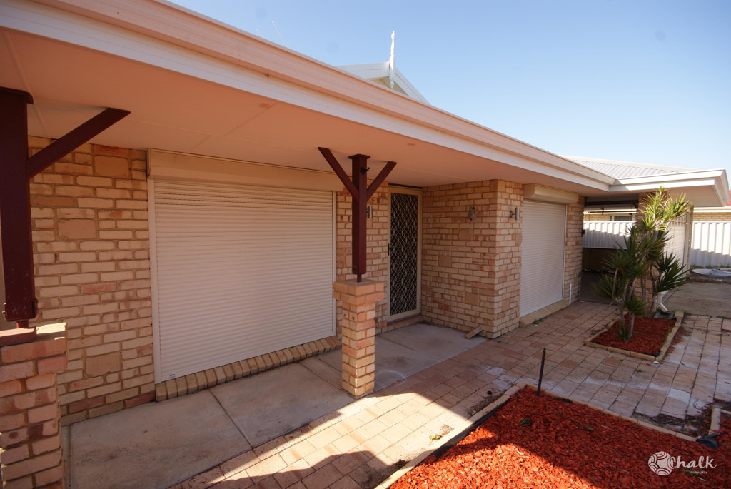 12 Baker court, Waikiki - Thumbnail 2
