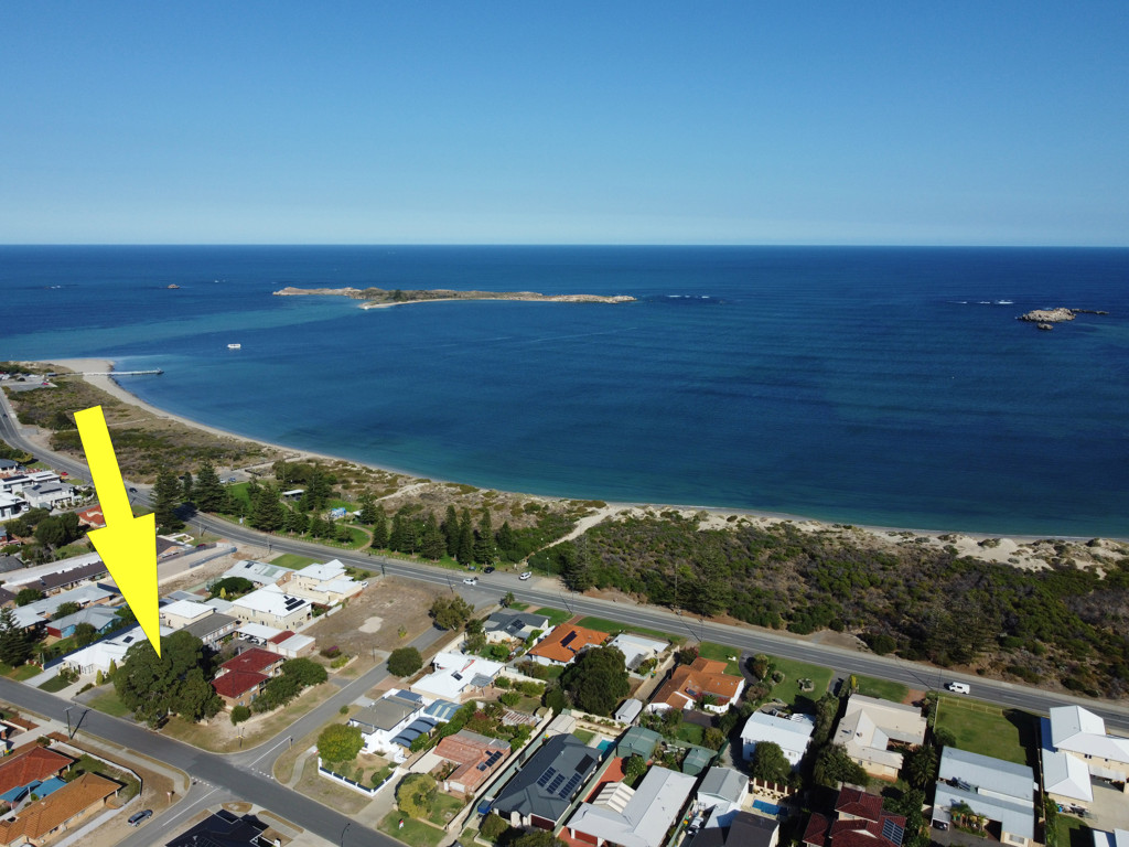 4/93 Gloucester Crescent, Shoalwater - Thumbnail 3