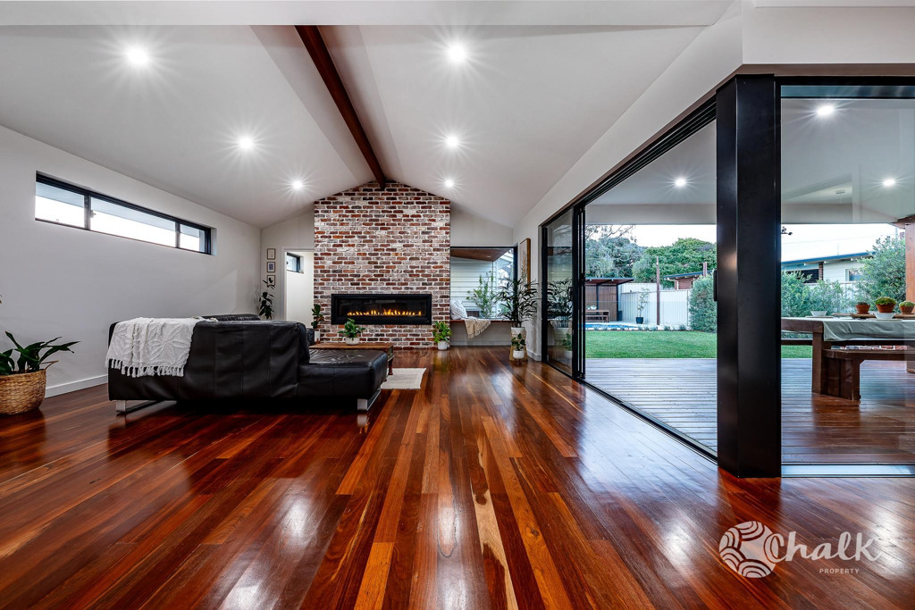 8 Shelton Street, Waikiki - Thumbnail 7