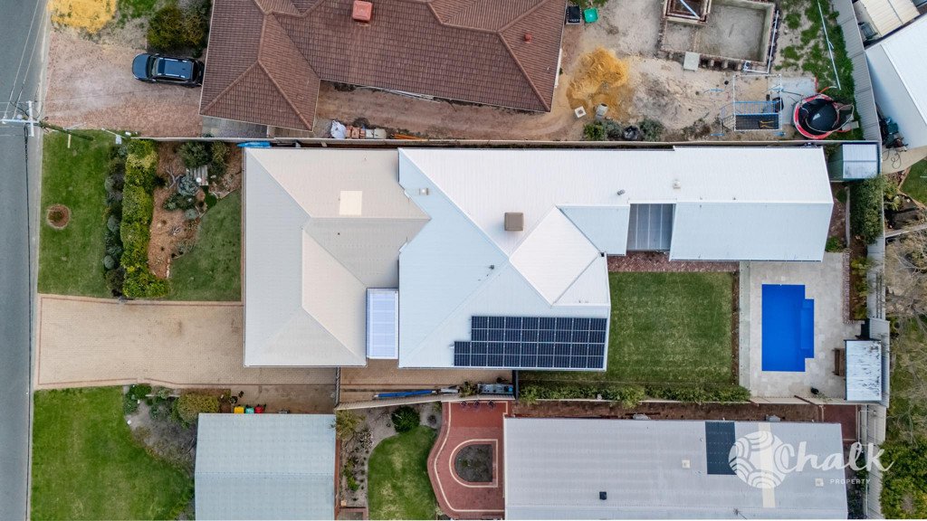 8 Shelton Street, Waikiki - Thumbnail 3