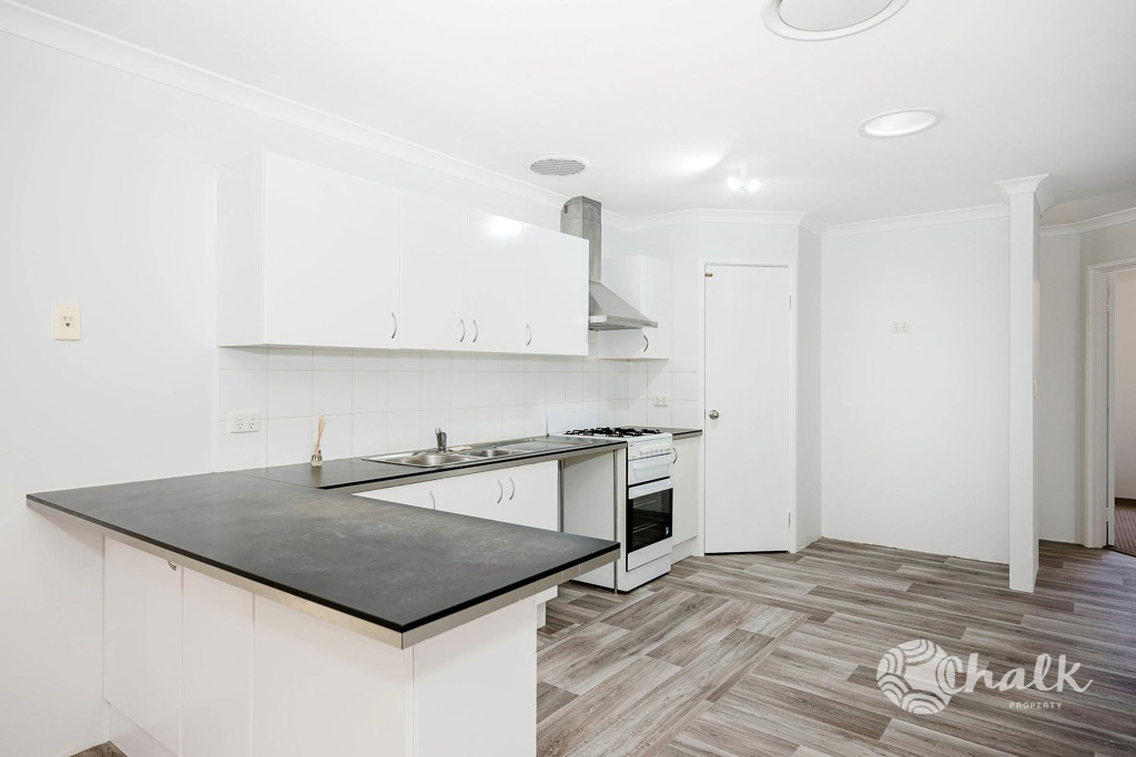 3 Vancouver Circle, Waikiki - Thumbnail 8