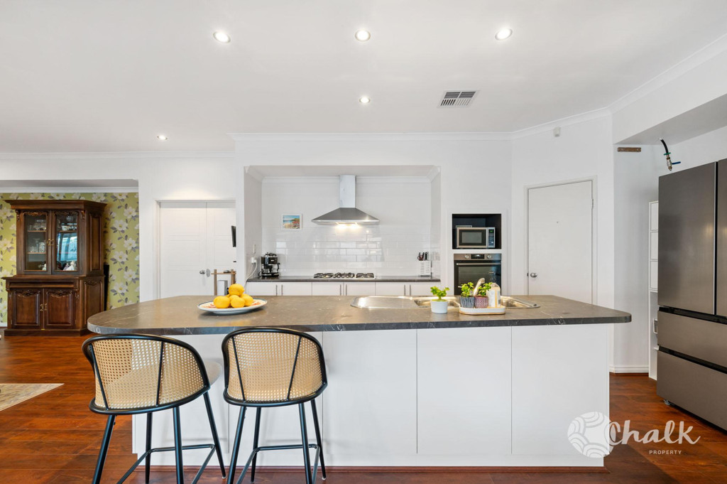 27 Epsilon Drive, Rockingham - Thumbnail 5