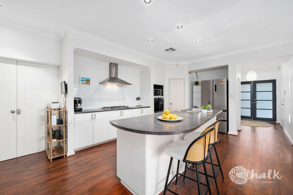 27 Epsilon Drive, Rockingham - Thumbnail 4