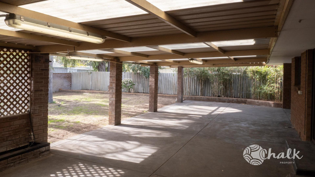 25 Ricketts Court, Rockingham - Thumbnail 2