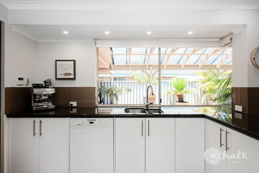 61 Grand Ocean Boulevard, Port Kennedy - Thumbnail 5