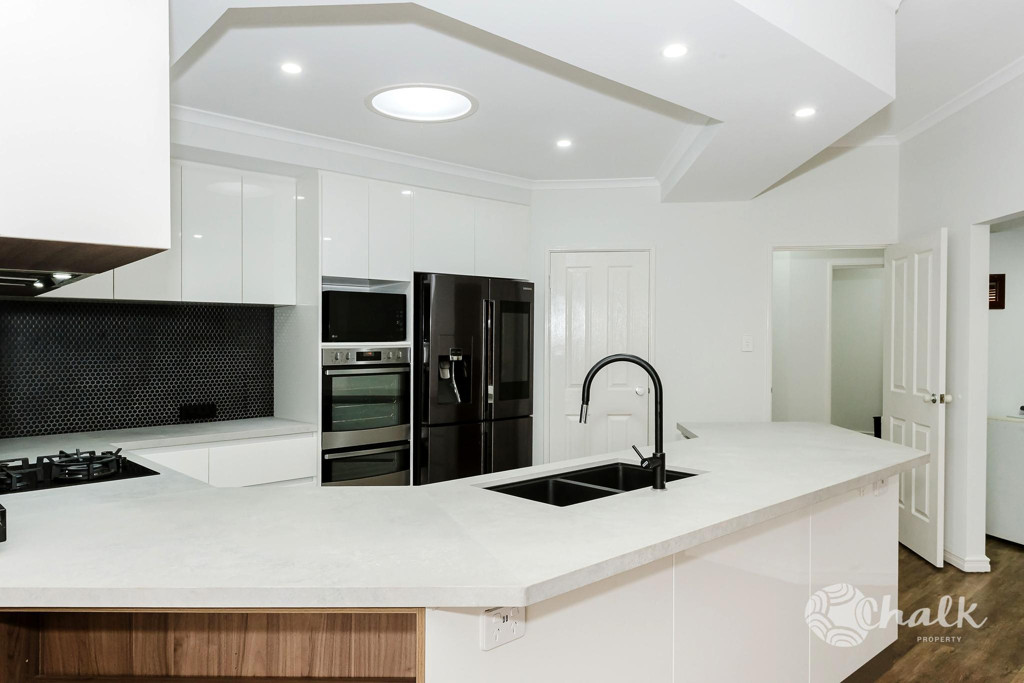 4 Lyttleton Street, Rockingham - Thumbnail 4