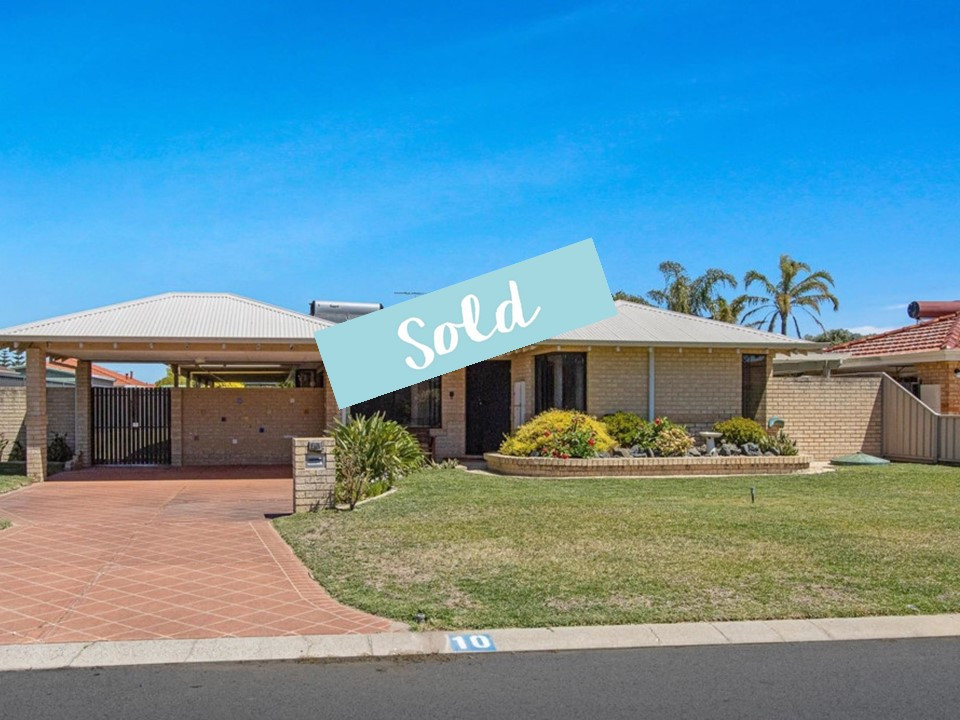 10 Blee Court, Rockingham - Image 1
