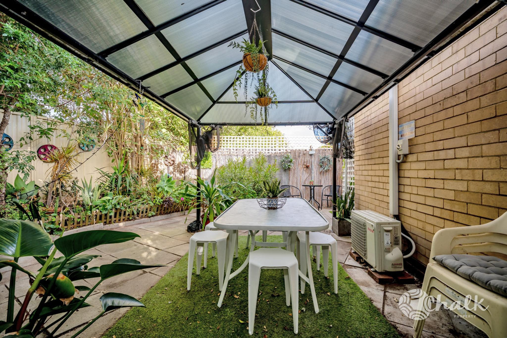 4/8 Houston Street, Rockingham WA - Chalk Property