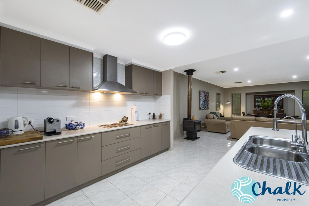 39 Cassia Drive, Karnup - Thumbnail 8