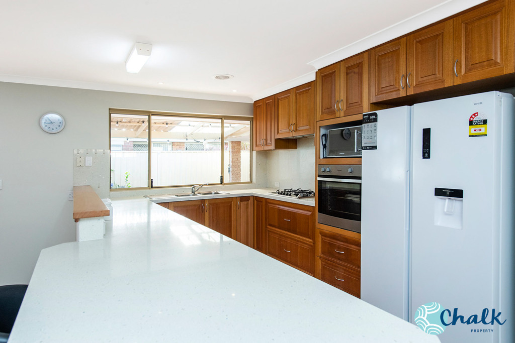 7 Pelican Court, Waikiki - Thumbnail 8