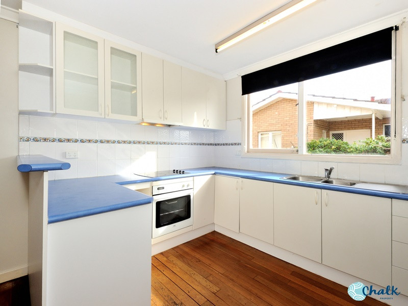 8 Pictor Court, Rockingham - Thumbnail 2