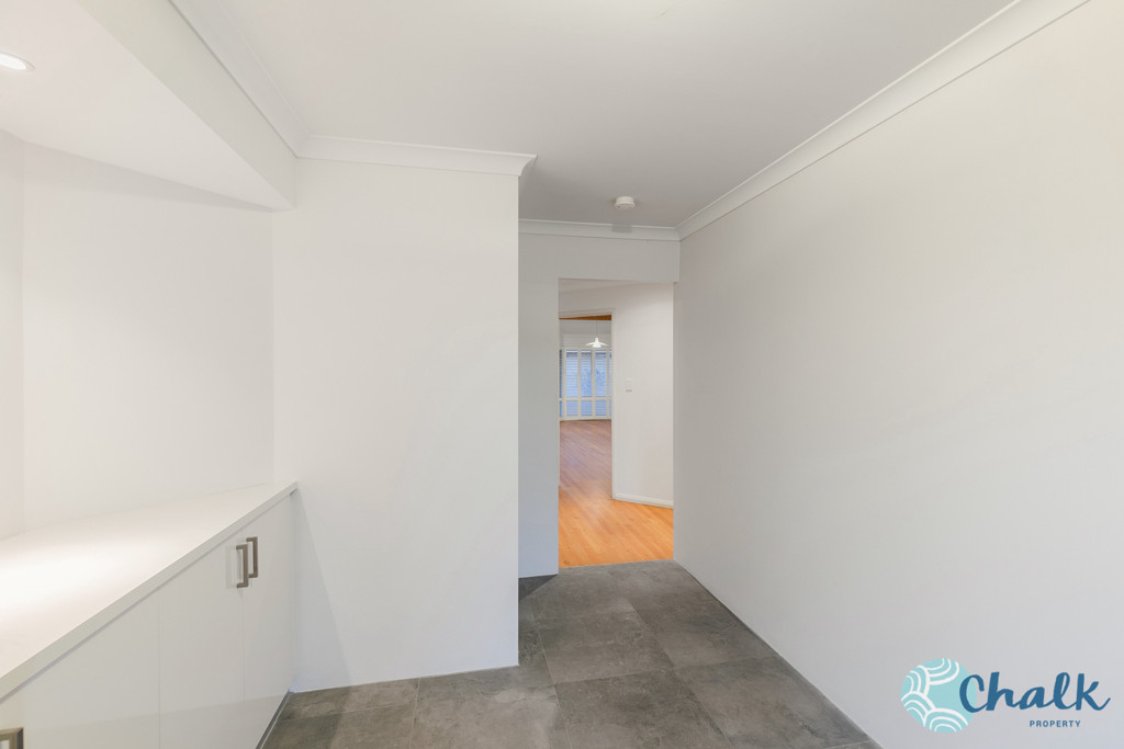 15 Ambleside Parade, Waikiki - Thumbnail 5