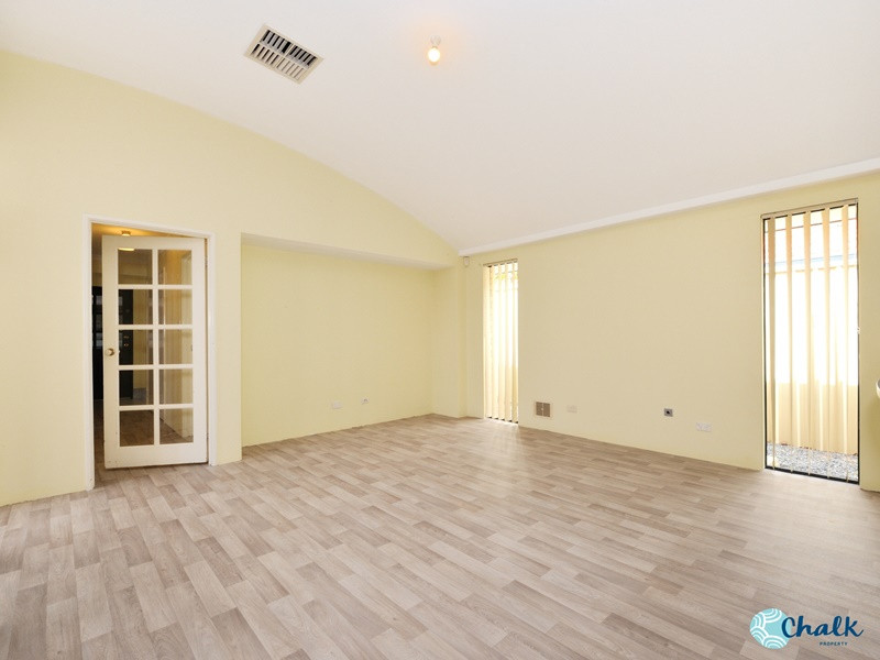1 Villena Circle, Port Kennedy - Thumbnail 8