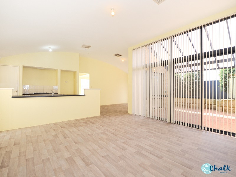 1 Villena Circle, Port Kennedy - Thumbnail 5