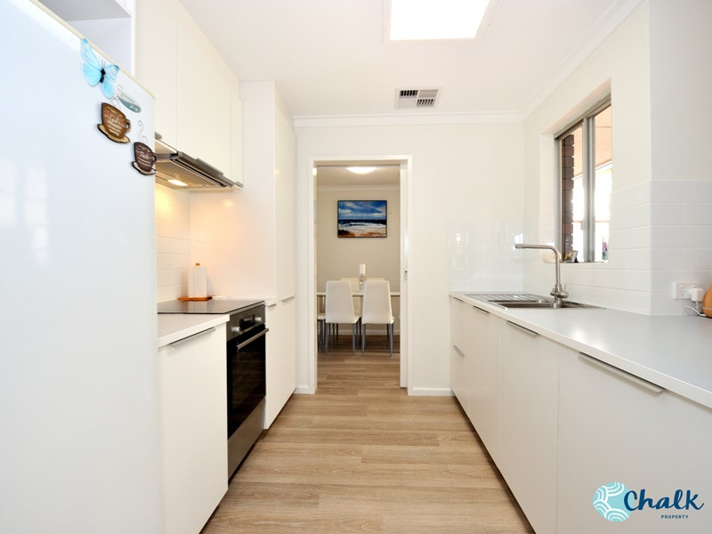 14 McClure Street, Safety Bay - Thumbnail 5