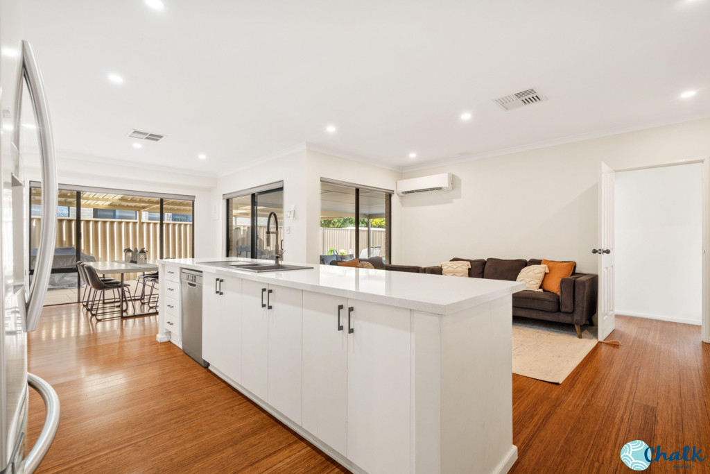 4 Amadeus Crescent, Port Kennedy - Thumbnail 8
