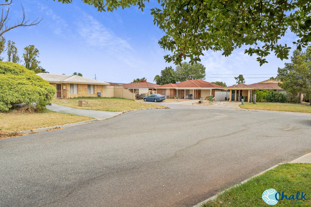 33 Eureka Place, Seville Grove WA Chalk Property