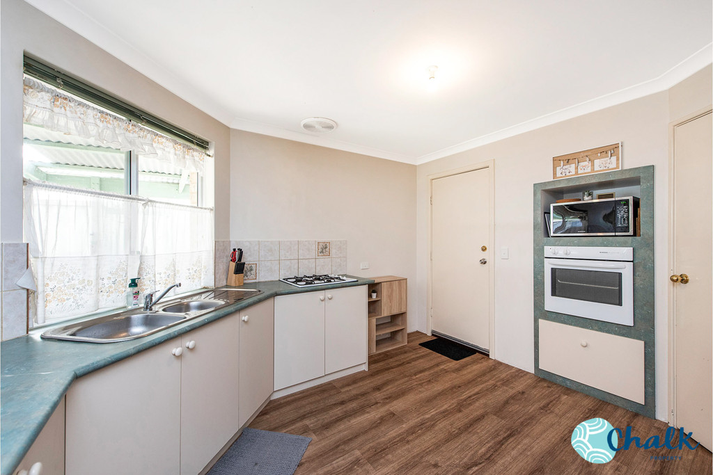 26 Lindeman Ct, Waikiki - Thumbnail 6