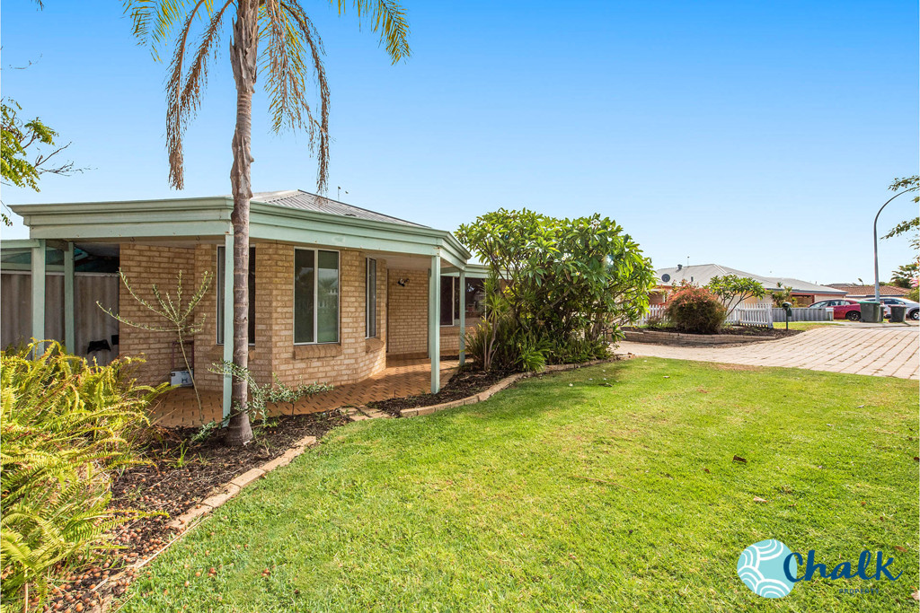 26 Lindeman Ct, Waikiki - Thumbnail 2
