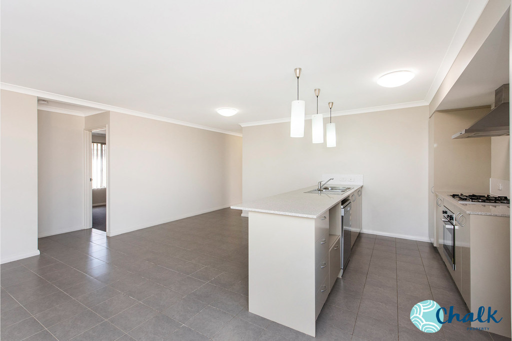 92 Camelot Street, Baldivis - Thumbnail 4