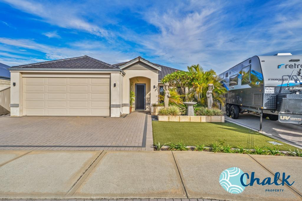 8 Westlinton Circle, Waikiki - Thumbnail 2