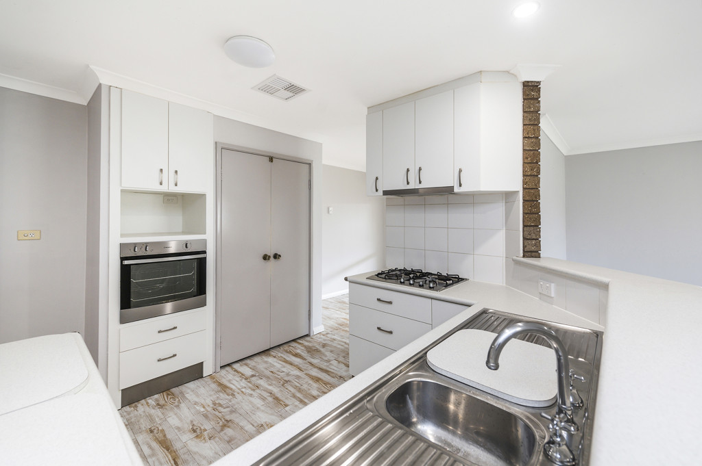 13 Juania Place, Warnbro - Thumbnail 4