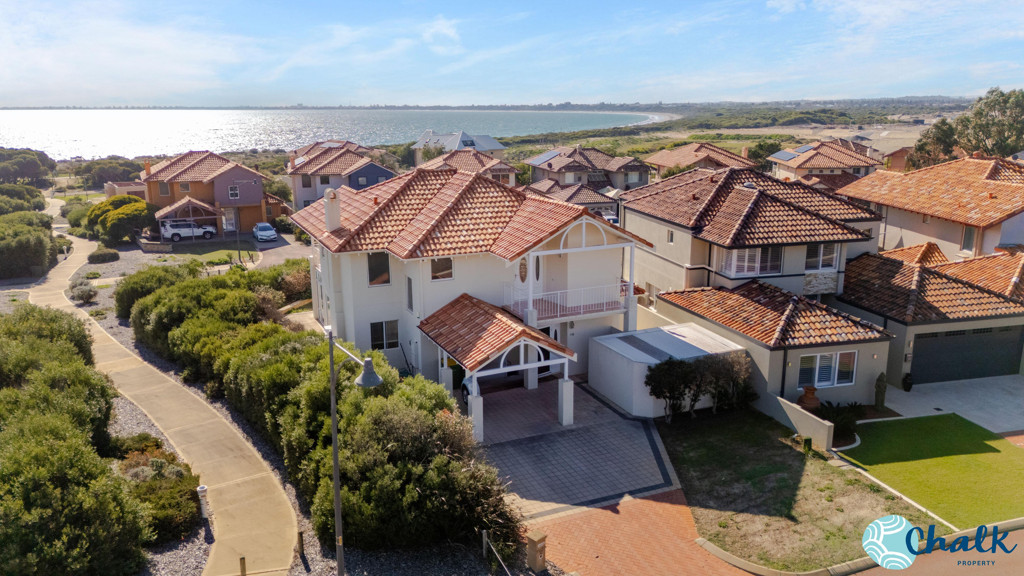 16 Long Beach Rise, Port Kennedy - Thumbnail 2