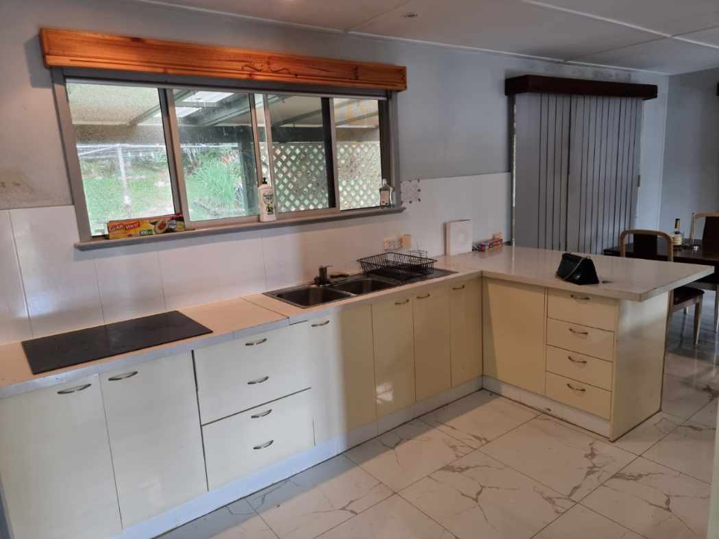 12 Elizabeth Street, Childers, QLD, 4660, Childers - Thumbnail 3