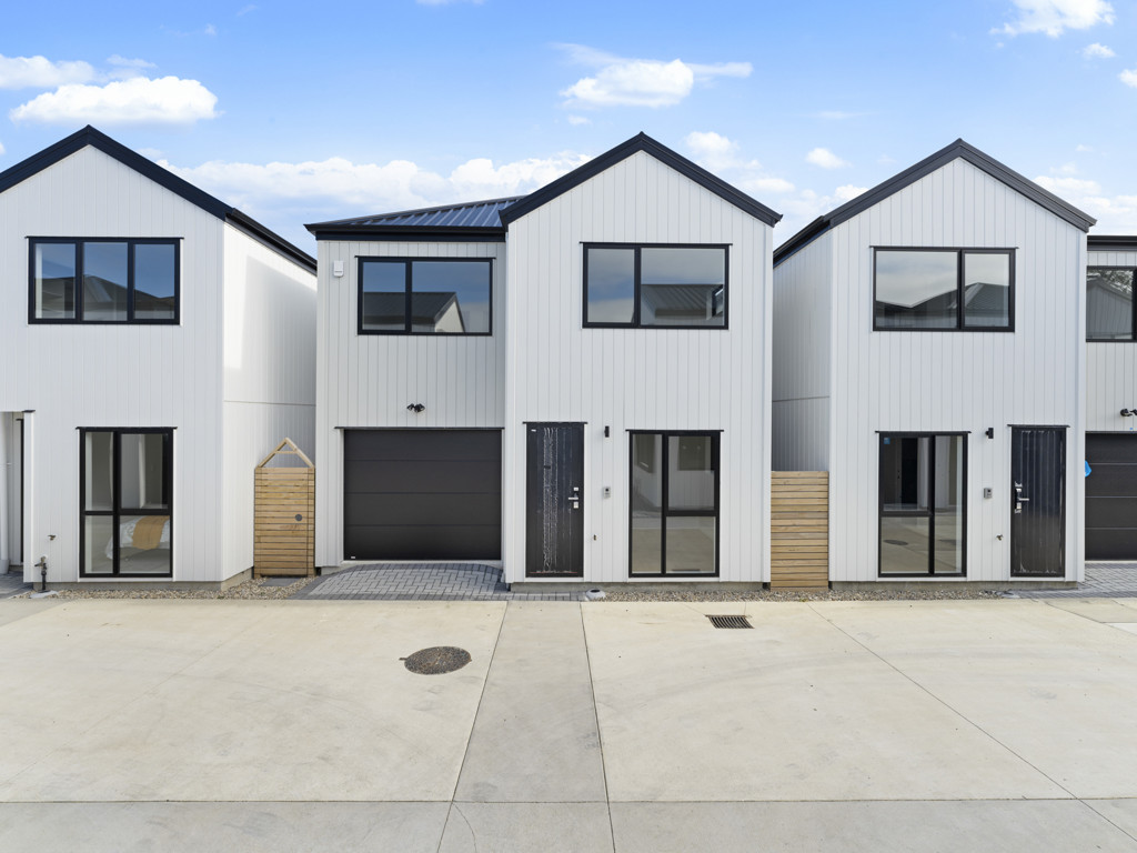113 Beach Road, Te Atatu Peninsula, Te Atatu Peninsula