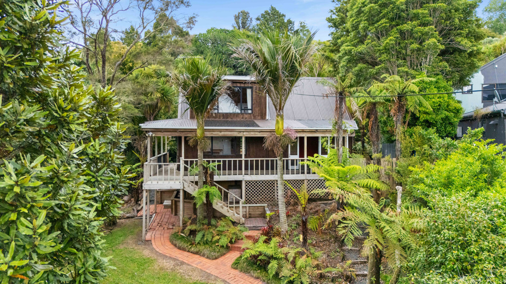 28 Rimu Road, Oratia
