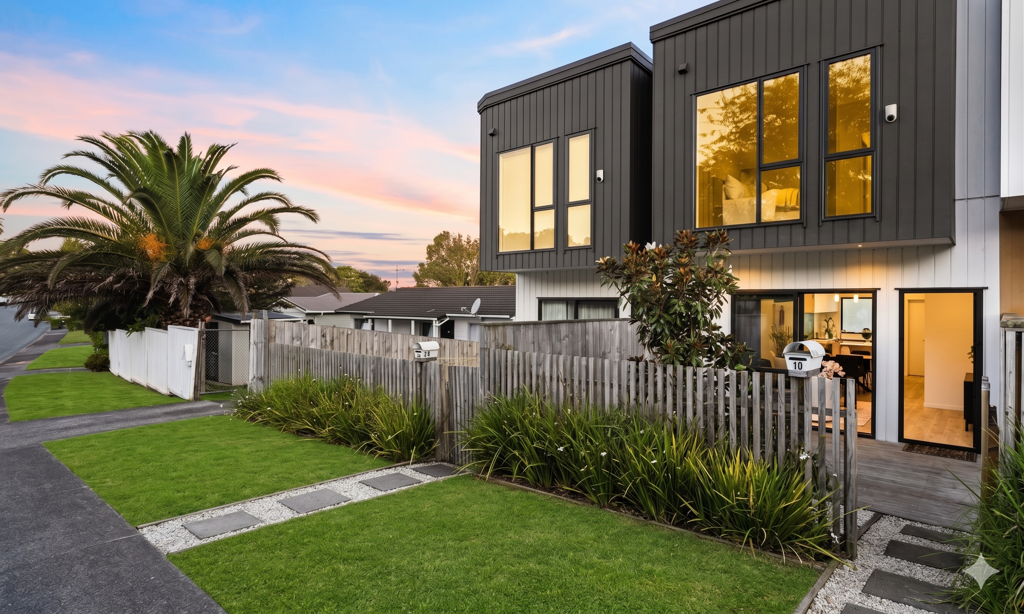 1D Quincey Place, Massey