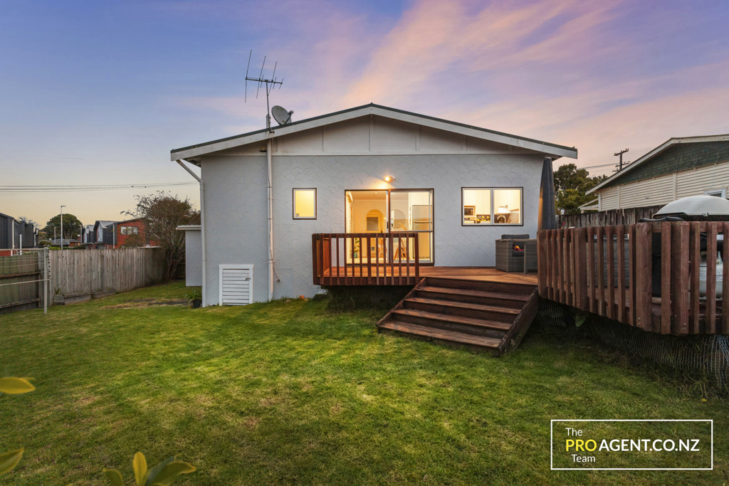 13 Miro Street, New Lynn - Photo 4