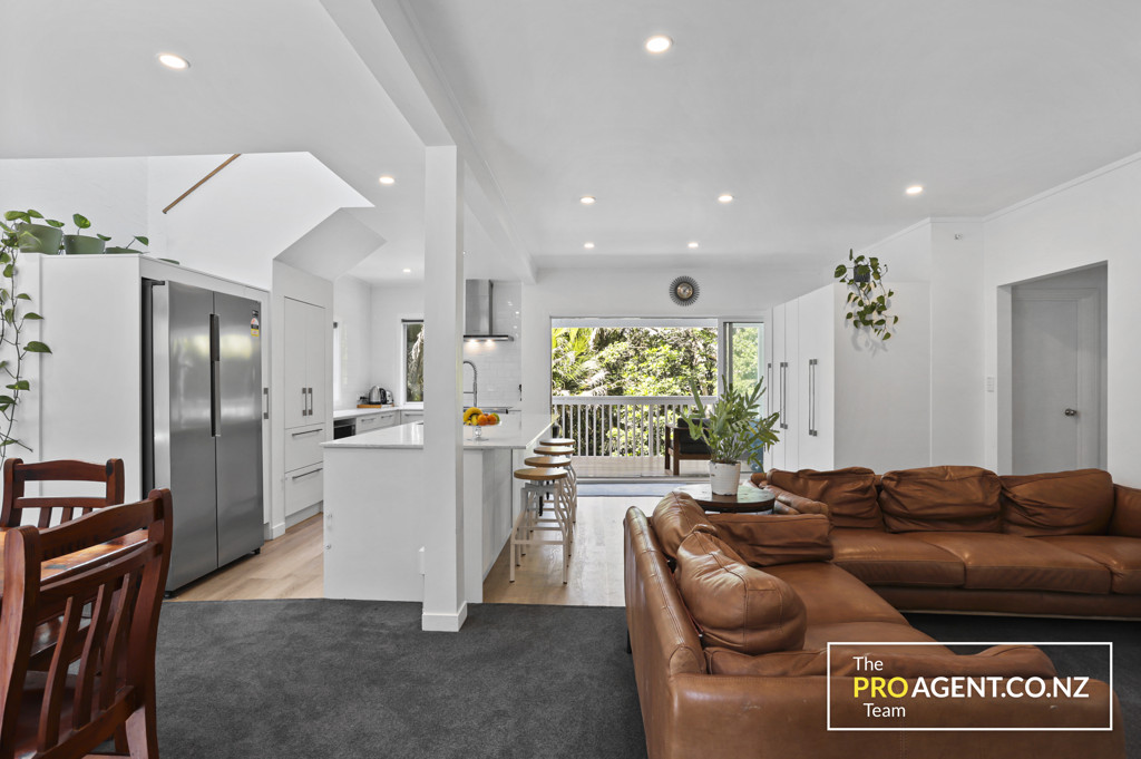 279 Huia Road, Titirangi - Photo 4