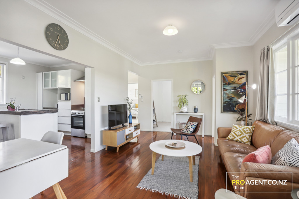 162B Henderson Valley Road, Henderson - Photo 7
