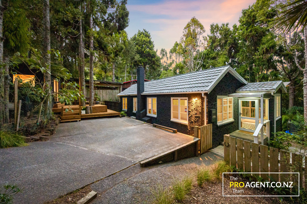 3 Minnehaha Avenue, Titirangi - Photo 7