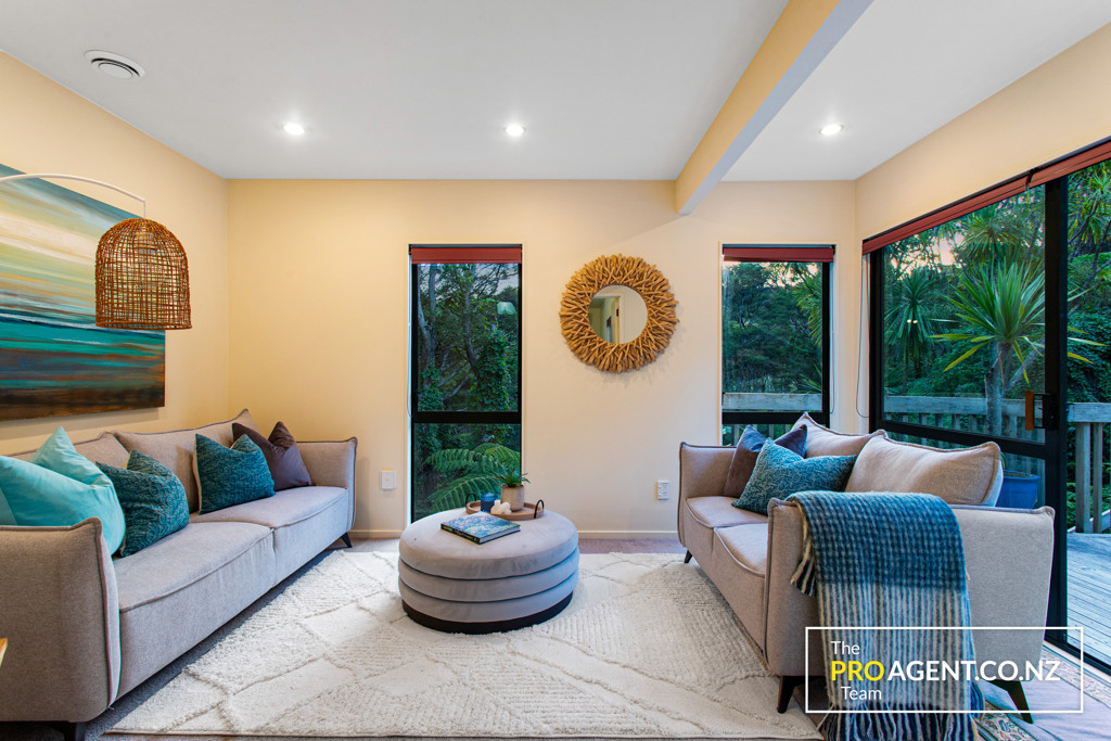 352 Huia Road, Titirangi - Photo 3