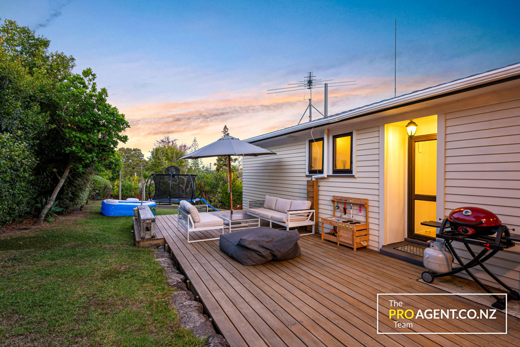 1 Titchener Street, New Lynn - Photo 3
