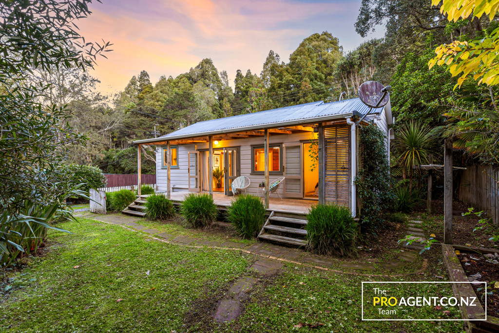 38 Western Road, Laingholm