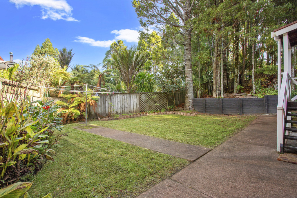 84A Woodlands Park Road, Titirangi - Photo 4