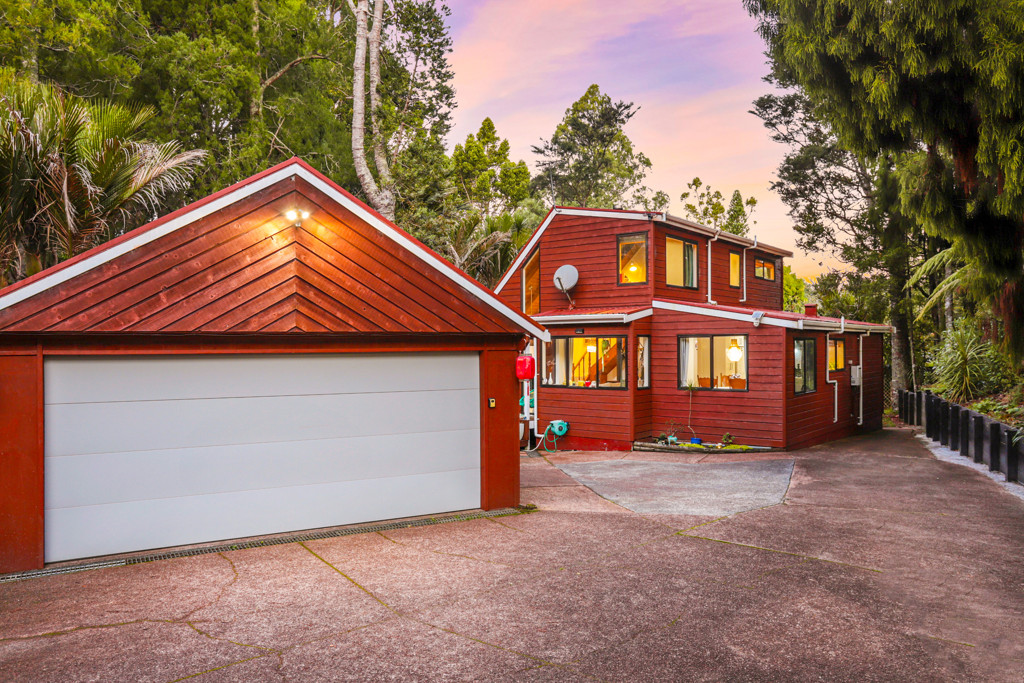 84A Woodlands Park Road, Titirangi