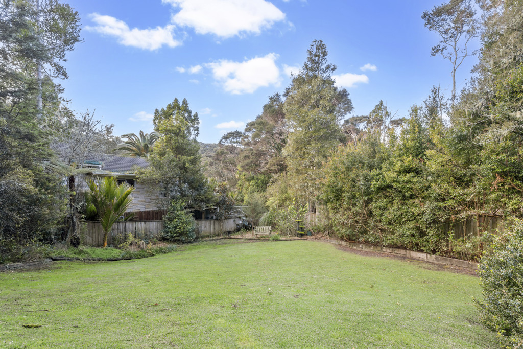 146 Laingholm Drive, Laingholm - Photo 2